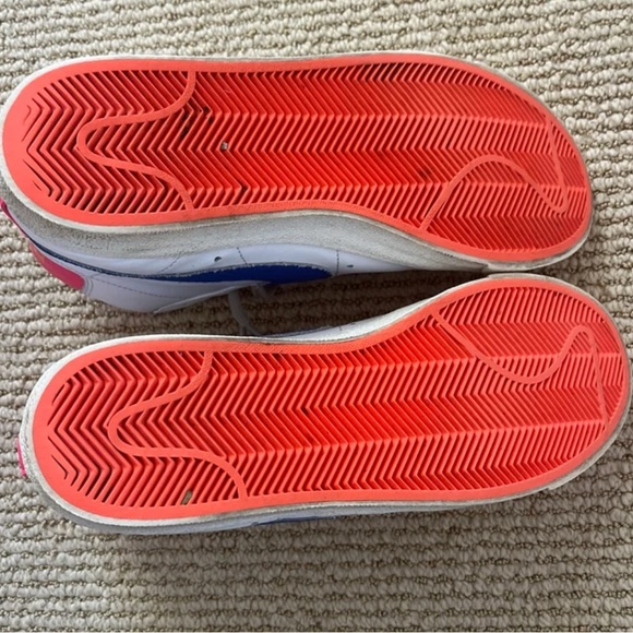 Nike Blazers - Picture 4 of 4